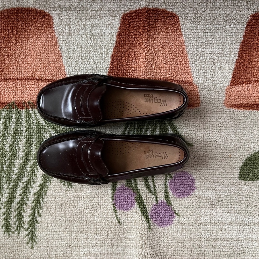 Weejuns Bass Penny Loafers